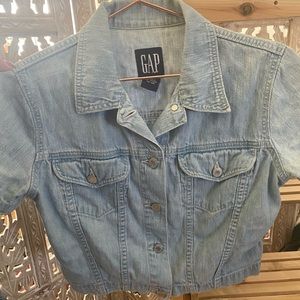 GAP DENIM CROPPED 90s vibe button up shirt